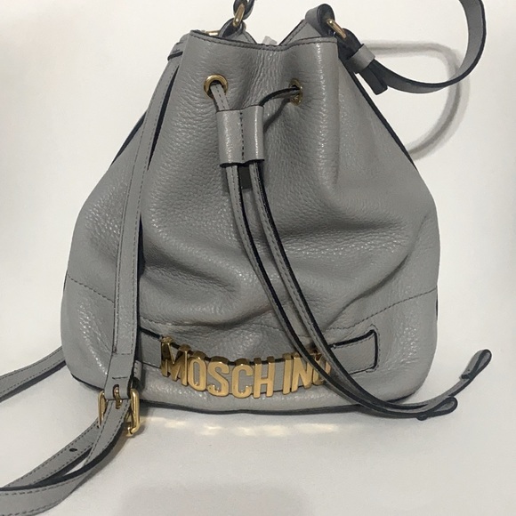 Moschino leather bucket bag preloved. - Picture 3 of 16